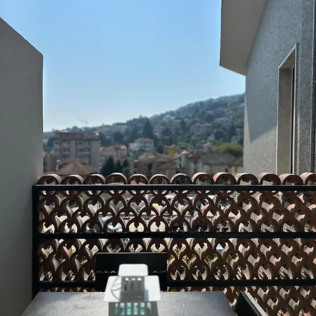 Fior&iris Delux Διαμέρισμα *